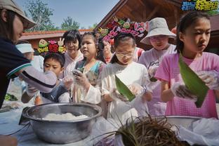 乌度卡：我给申京传授的一些东西 之前也同样教过恩比德